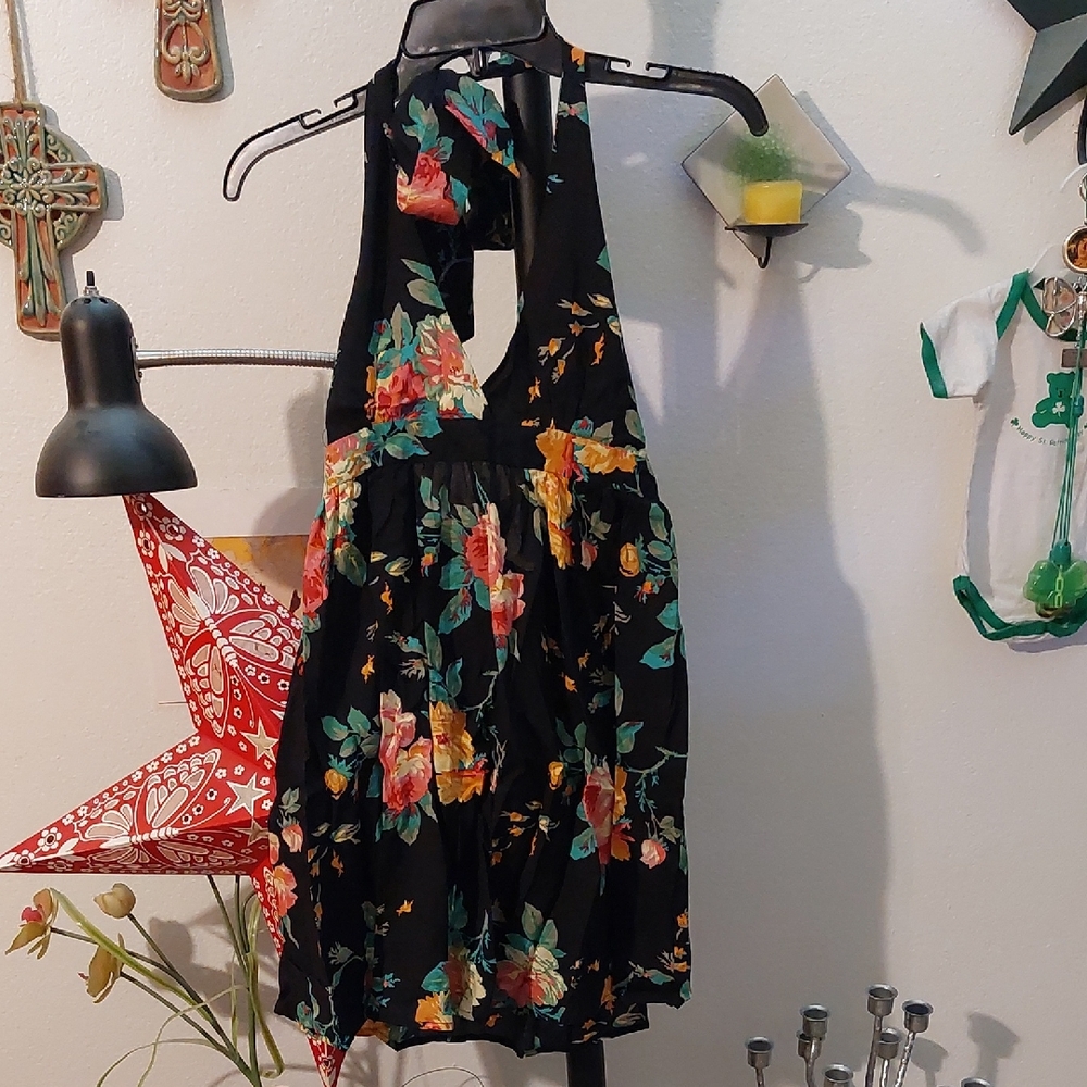 Beautiful Black Floral Halter Summer Dress